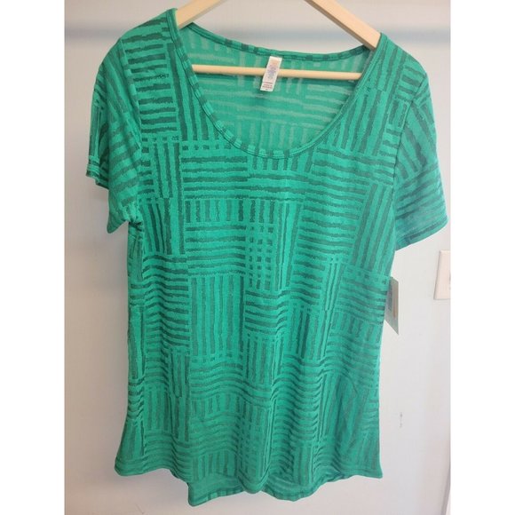 MEDIUM CLASSIC T TEE LuLaRoe GREEN Alternating Stripes NWT - Picture 1 of 5